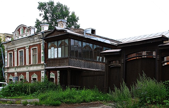 Дом по ул. Шамина, в 1903-1918 гг. принадлежавший Злоказовым (фото 2011 г.)
