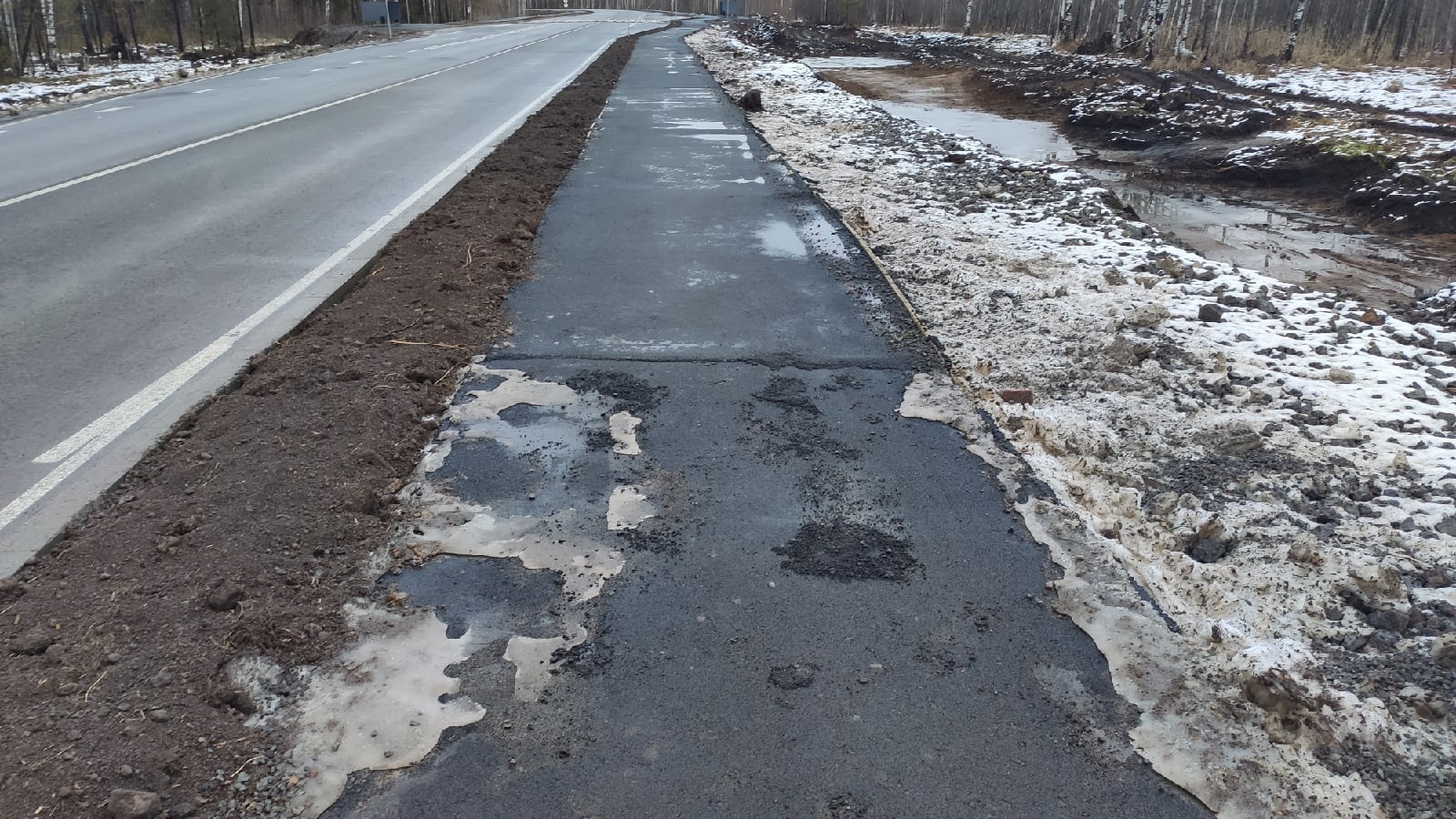 Отремонтированная дорога в поселок Ольховка / ОД «Тагил без ям»