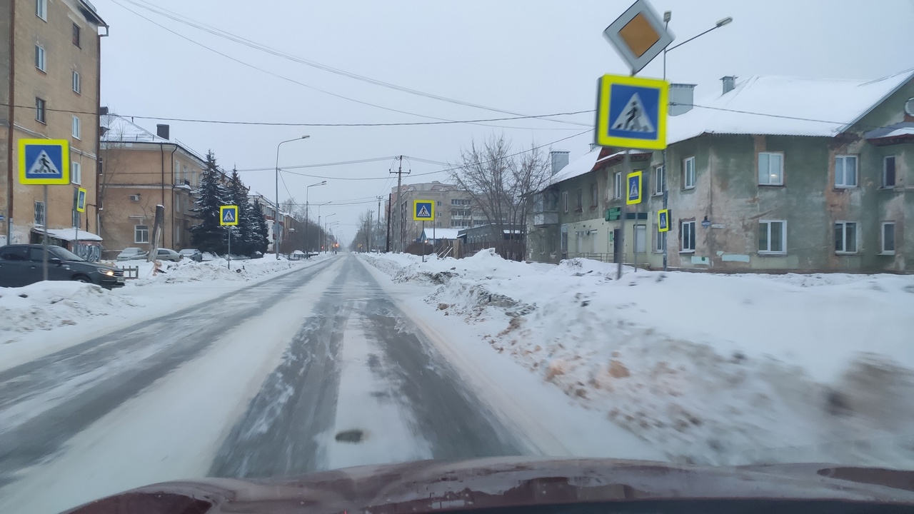 Неубранный снег на дорогах Вагонки / ОД 