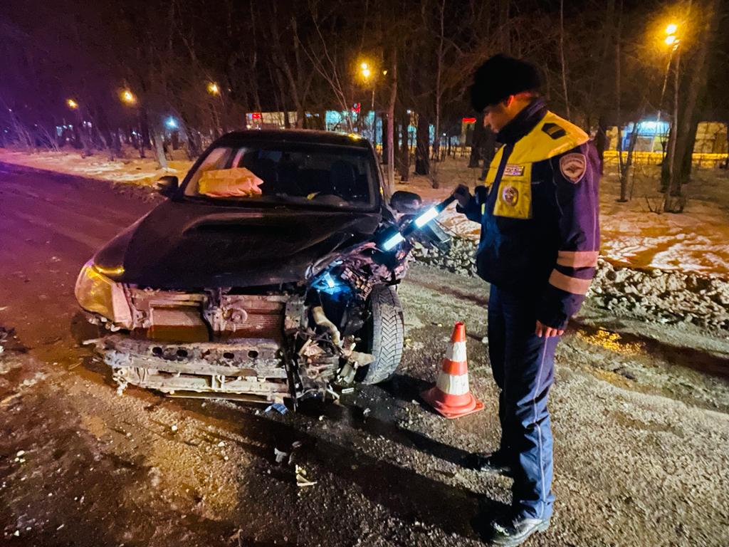 В Нижнем Тагиле столкнулись 3 автомобиля, есть пострадавшие