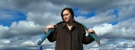 Тагильская художница Алиса Горшенина уехала из России
