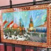 В Нижнем Тагиле расписали гигантский поднос из танковой брони