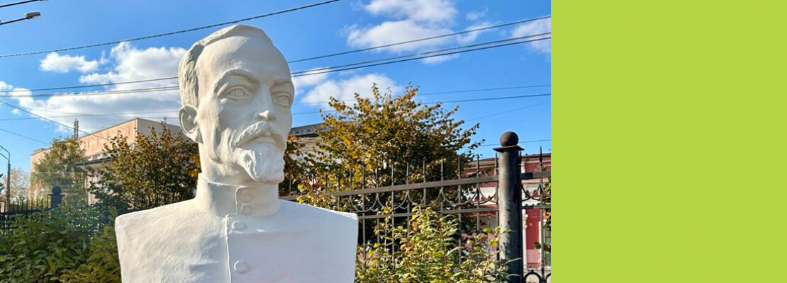 Третий памятник Феликсу