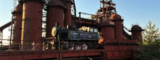 Лед и пламя Демидовского завода, страшилки на ночь и показы мод с уральским колоритом. «Ночь искусств-2025» в Нижнем Тагиле: 10 причин не сидеть дома