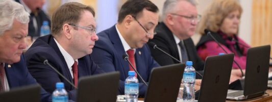 В Свердловской области нашли замену министру-взяточнику Смирнову