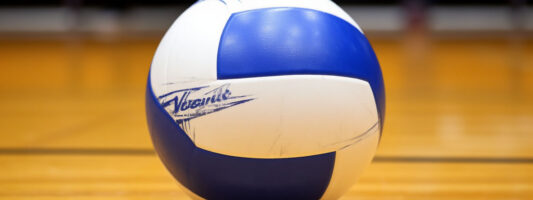 «Уралочка-НТМК» продолжила победную серию, всухую обыграв «Корабелку»