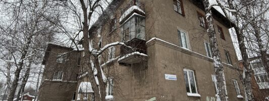 Черви, кал и темнота: что происходит в подвале проблемной трёхэтажки в Нижнем Тагиле?