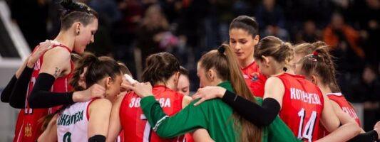 «Уралочка-НТМК» вышла в плей-офф волейбольной Суперлиги