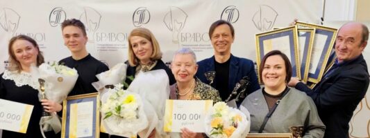 Театры Нижнего Тагила взяли 7 статуэток премии «Браво!»