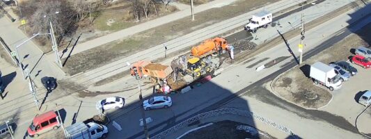 Портал закрыт: в Нижнем Тагиле закопали провал на новой дороге