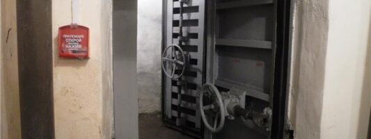 Укрытия в домах Свердловской области профинансируют из платы за содержание жилья