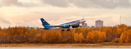 Еще один перевозчик начал летать из Екатеринбурга в Абхазию