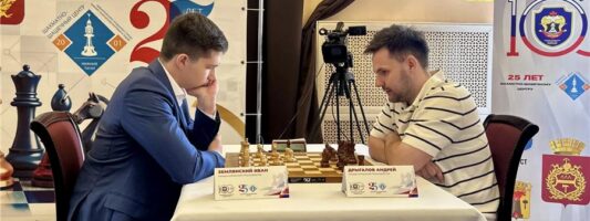 Самый юный гроссмейстер России показал мастер-класс в Нижнем Тагиле
