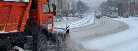 Дорожникам Нижнего Тагила не хватило 1,2 млрд рублей на уборку улиц