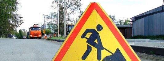 В Нижнем Тагиле отремонтировали дорогу, разбитую большегрузами